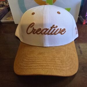 VEE FRIENDS White and Brown Two-Toned Cap